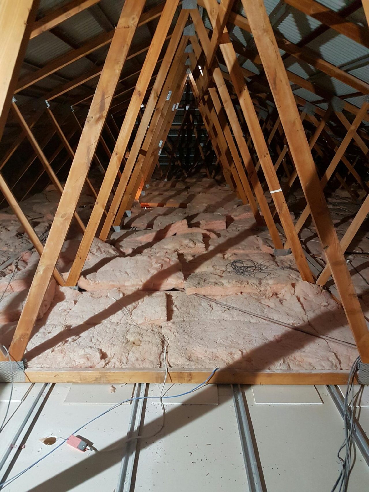 Attic Storage Room – Brisbane, Sunshine Coast, Gold Coast - Roof Space ...