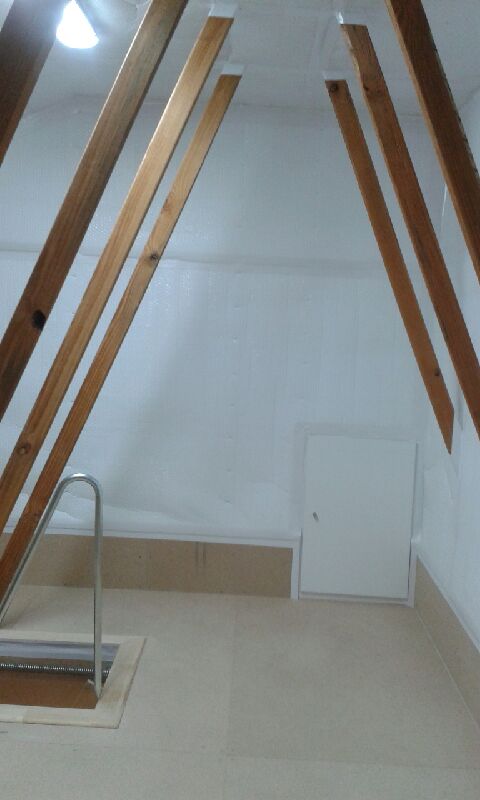 895 Attic Storage Gold Coast.